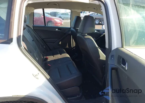 2016 Volkswagen Tiguan S from USA, damaged, VIN WVGAV7AX6GW603550